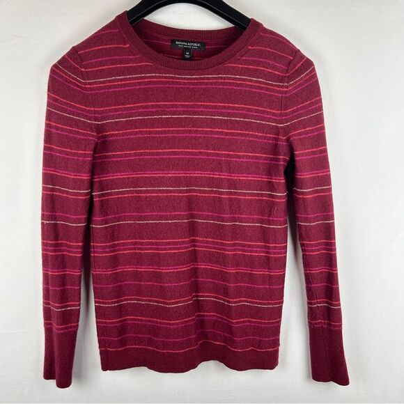 Banana republic red 99% merino wool sweater M run small - Picture 1 of 5